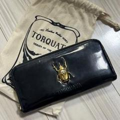 トルクアータシャチホコガ三つ折り財布（ジュエリーセレクト