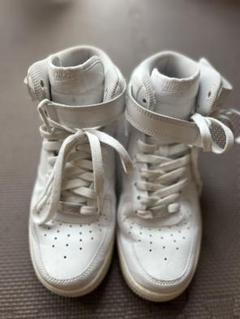 2025年最新】NIKE エアフォース1 ハイカットの人気アイテム