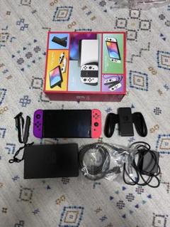 任天堂　switch有機EL ケース、メモリーカード付き