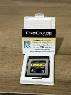 ほぼ新品　ProGrade Digital Type B GOLD 1TBのサムネイル