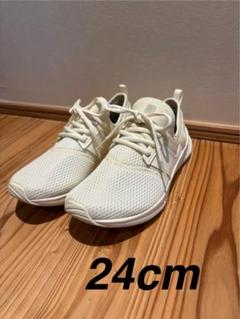 【美品】NewBalance ローブ24cm