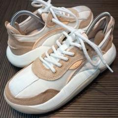 UGG アグ LA クラウド ロー 22センチのサムネイル