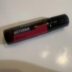 【doTERRA 】新品、未開封 ドテラ ローズタッチ 10mL ロールオン doTERRA ドテラ ローズタッチ 10mL ロールオン 未使用+