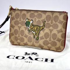 COACH コーチ レキシー 恐竜 リストレット ポーチ 極美品 - メルカリ