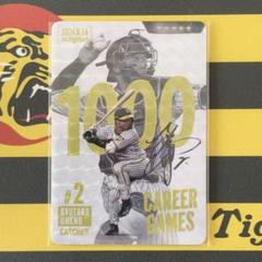 阪神タイガース 梅野隆太郎＃２ 虎タウン「リアルカード」1000試合出場記念のサムネイル