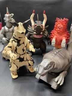 東宝怪獣ソフビリペイント 怪獣消しゴムセット - メルカリ