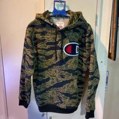 supreme Champion Mサイズ