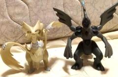 DXソフビフィギュア レシラム ゼクロム セット 良品】ポケットモンスター DXソフビフィギュア レシラム