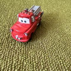 レア】カーズ/メーター消防車トミカ立体駐車場