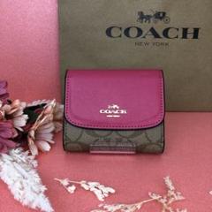 COACH コーチ 折り財布 ネオングリーン 緑色 ヴィンテージローズ 花柄 ...