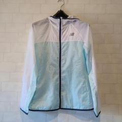 《未使用に近い》NewBalance レディースUVカットウィンドブレーカー