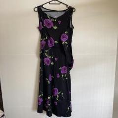 黒紫花柄ノースリーブロングワンピース