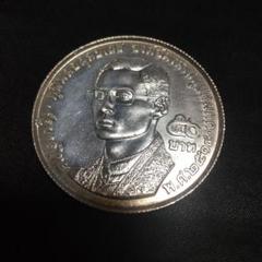 世界の銀貨セット【9】タイ1バーツ銀貨 外国古銭】タイ王国☆1バーツ年代違☆表：ラーマ9世☆裏：ガルダ