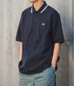美品 フレッドペリー ビームス オーバーサイズ ポロシャツ 長袖 スウェット 紺 FRED PERRY（フレッドペリー）の「FRED PERRY × BEAMS / 別注