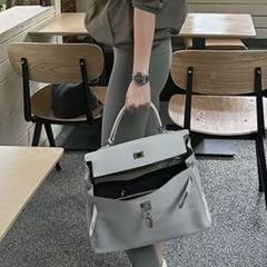 エレファントグレー　ショルダーバッグ　合皮