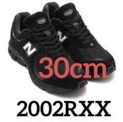 完売品　NewBalance GORE-TEX 2002RXXトリプルブラックのサムネイル