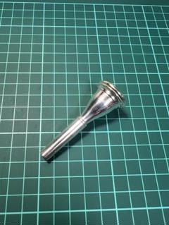 人気No.1 大人気の 10.1/2C マウスピース トランペット ティルツ
