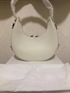 2022年最新】osoi toni miniの検索結果 - メルカリ トレック販売店 【新品】OSOI TONI MINI ハンドバッグ 保存袋付き ハンドバッグ