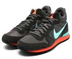 美品　NIKE ウィメンズ ナイキ インターナショナリスト ミッド　25,0のサムネイル