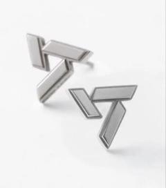SEVENTEEN - SEVENTEEN ホシ 8周年 ピアス セブチ8周年記念アクセ | セブチを語るコンサブログ