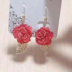未使用品　ハンドメイド　バラ　ピアス　樹脂フック　赤系　ディップアート