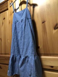ユニクロ　ワンピース140㌢ 水色に白ライン