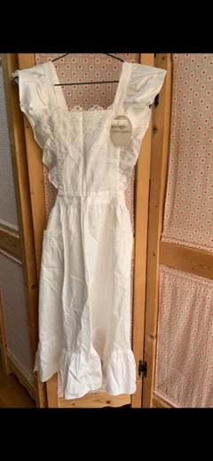 【未使用】YUMI KATSURA ドレスエプロン、サテンフリル、胸元レース刺繍 未使用】YUMI KATSURA ドレスエプロン、サテンフリル、胸元