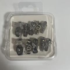 SPINNS ネイルチップ　ブラック　ドラゴンのサムネイル