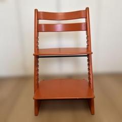 ストッケ　トリップトラップ　2脚　オレンジ　クッション シリアル4 Amazon | Stokke (ストッケ) トリップトラップ専用 ベビーセット