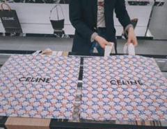 2025年最新】celine ノベルティの人気アイテム - メルカリ
