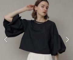 新品タグ付❤️cadune レーシーフリルブラウス ホワイト 新品タグ付❤️cadune レーシーフリルブラウス ホワイト