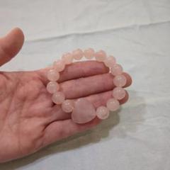 ローズクォーツ ハート型ビーズブレスレット