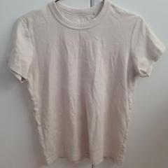 UNIQLO U　ユニクロ　ベージュ　Tシャツ