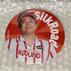 ラウンドワン　フィッシャーズ　モトキ　缶バッジ　ROUND1 ラウンドワン フィッシャーズ モトキ 缶バッジ ROUND1 - メルカリ