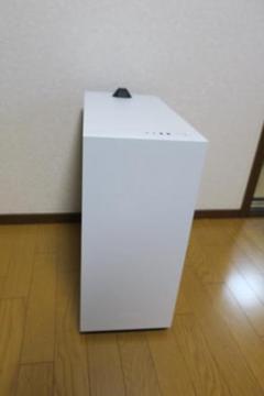 NzxtミッドタワーATXケース H710