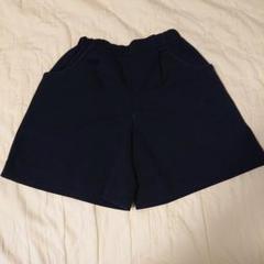 21 紺色 半ズボン 130cm