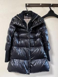 HERNO ヨガフリースAシェイプ ダウンコート 黒 38 HERNO ヨガフリースAシェイプ ダウンコート 黒 38