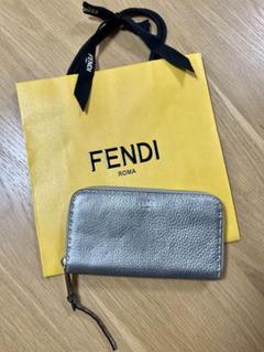 【美品/FENDI】シルバー長財物 2025年最新】Fendi カラー：シルバー系 長財布の人気アイテム