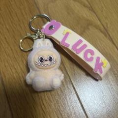 m*l様 labubu ぬいぐるみキーホルダー LOVE 新品 3代目 【LOVE】ラブブ ぬいぐるみストラップ 3代目 Labubu