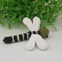 ハンドメイド　トンボ　ブローチ