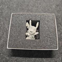 ポケモン　ダニエルアーシャム　ピカチュウ　キーホルダー　pokemon ポケモン ピカチュウ ダニエルアーシャム キーホルダー - メルカリ
