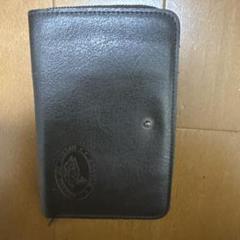 黒レザー三つ折り財布