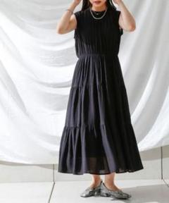 Thevon.抑揚ティアードノースリーブワンピース