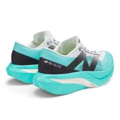 新品 レア　NOVABLAST Tokyo 28cm アシックス　ノバブラスト Asics Women's Novablast 5 Tokyo 