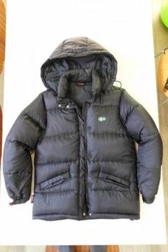 FJALL RAVENダウンジャケット ブラック ダウンジャケット フード付き カンケンバッグ」のフェールラーベンから極寒用ダウンジャケット