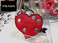 プラダ PRADA キーホルダー チャーム ハート レディース レザー 赤 美品