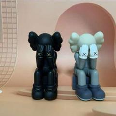最終価格】KAWS フィギュア 3体セット 箱なし - メルカリ