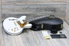 Gibson ES-335 High Performance ホワイト×ゴールド
