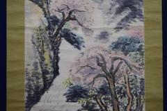 真作/哲也/桜花山水図/布袋屋掛軸HE-88 真作/哲也/桜花山水図/布袋屋掛軸HE-88 - メルカリ