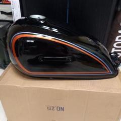 スズキ 中国スズキ純正 GN125-2F ガソリンタンク レッド 純正